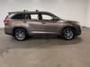 2 imagen en miniatura de 2017 Toyota Highlander XLE