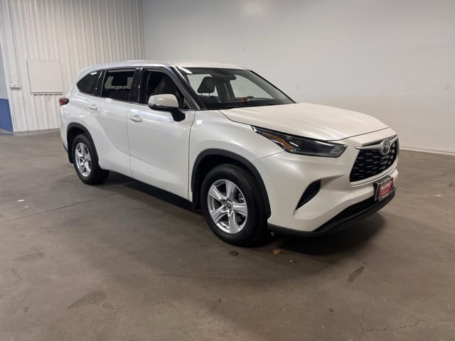 2021 Toyota Highlander L's photo