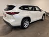 3 imagen en miniatura de 2021 Toyota Highlander L