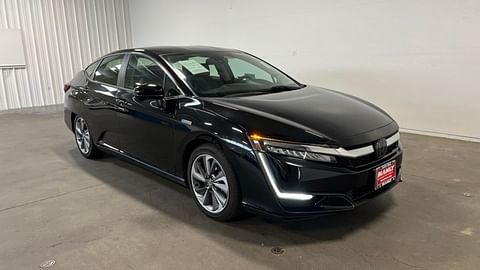 1 image of 2018 Honda Clarity Plug-In Hybrid Base