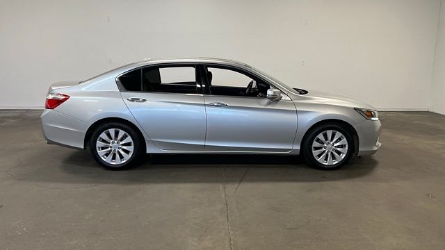 Used 2014 Honda Accord EX-L V-6 with VIN 1HGCR3F81EA002070 for sale in Santa Rosa, CA