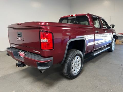 2015 GMC Sierra 2500HD Denali