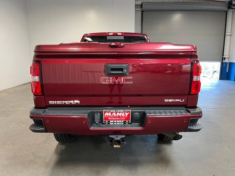 2015 GMC Sierra 2500HD Denali