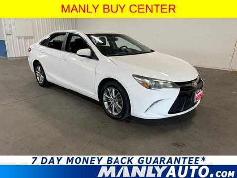 1 image of 2015 Toyota Camry SE