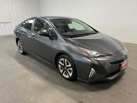 1 image of 2016 Toyota Prius Three Touring