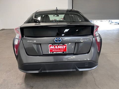2017 Toyota Prius Three Touring