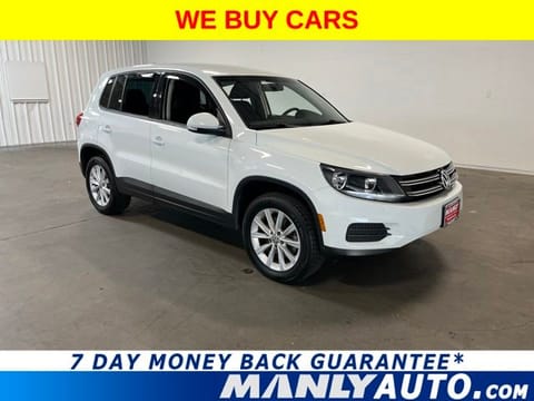 1 image of 2017 Volkswagen Tiguan 2.0T S