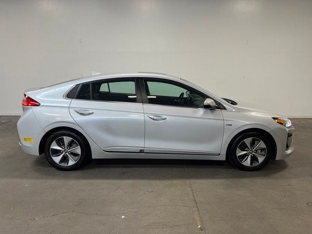 Used 2018 Hyundai IONIQ Limited with VIN KMHC05LH7JU028086 for sale in Santa Rosa, CA