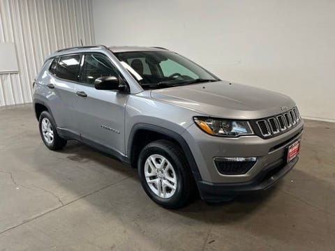 1 image of 2018 Jeep Compass Sport