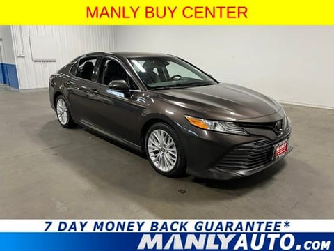 1 imagen de 2018 Toyota Camry XLE