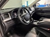 23 thumbnail image of  2018 Toyota Highlander SE