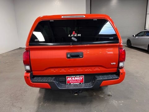 2018 Toyota Tacoma TRD Sport