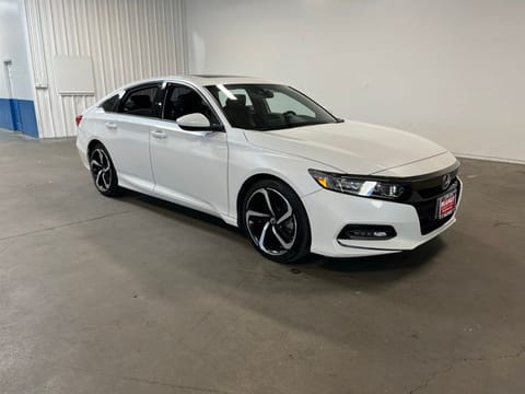 1 image of 2019 Honda Accord Sport 2.0T
