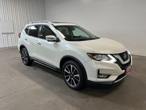 1 image of 2019 Nissan Rogue SL