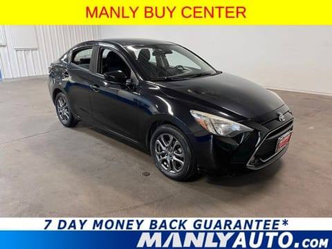 1 image of 2019 Toyota Yaris LE