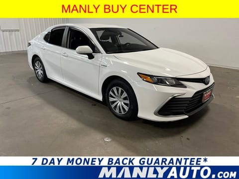 1 imagen de 2021 Toyota Camry Hybrid LE