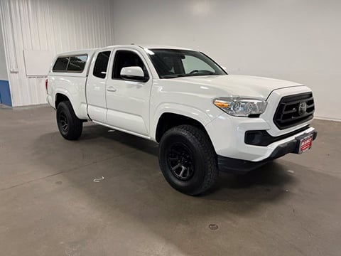 1 imagen de 2021 Toyota Tacoma SR