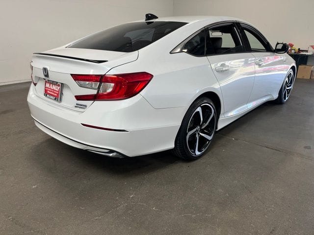 2022 Honda Accord Hybrid Sport photo 3