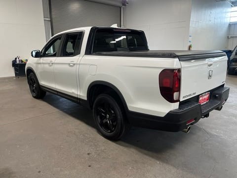 2022 Honda Ridgeline Black Edition