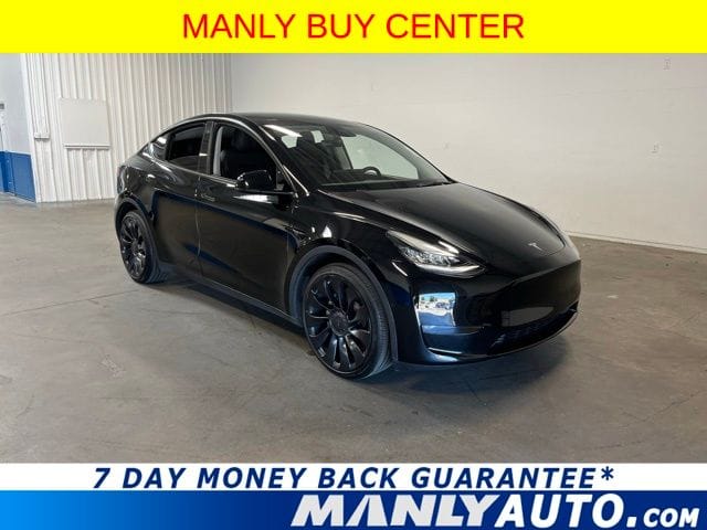 2022 Tesla Model Y Long Range Dual Motor All-Wheel Drive's photo