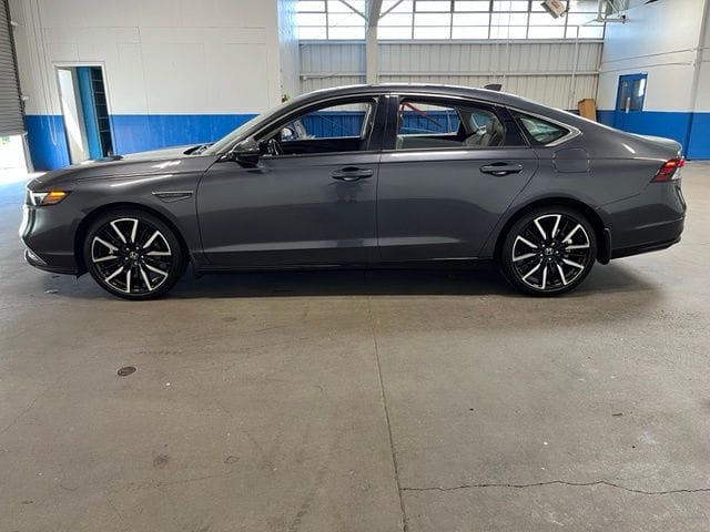 2023 Honda Accord Hybrid Touring photo 6
