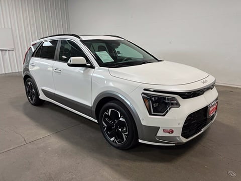 1 image of 2023 Kia Niro EV Wave