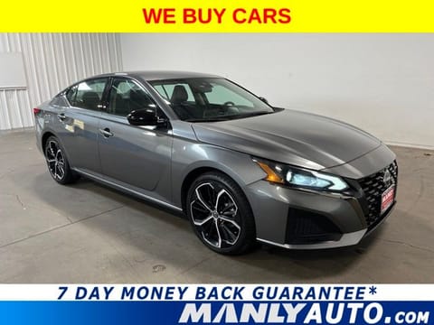 1 image of 2023 Nissan Altima 2.5 SR