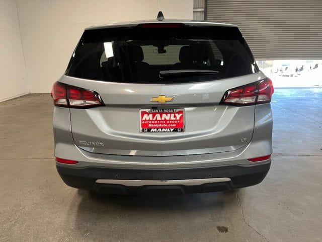 2024 Chevrolet Equinox LT photo 4
