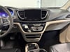 19 imagen en miniatura de 2024 Chrysler Pacifica Hybrid Select