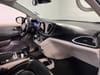 11 imagen en miniatura de 2024 Chrysler Pacifica Touring L