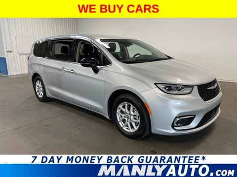 1 imagen de 2024 Chrysler Pacifica Touring L