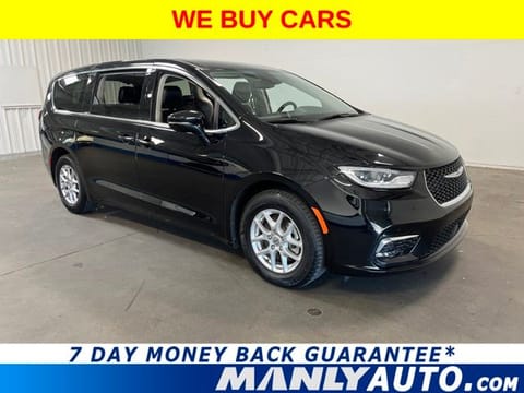 1 image of 2024 Chrysler Pacifica Touring L