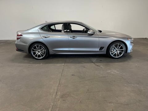 2024 Genesis G70 2.5T