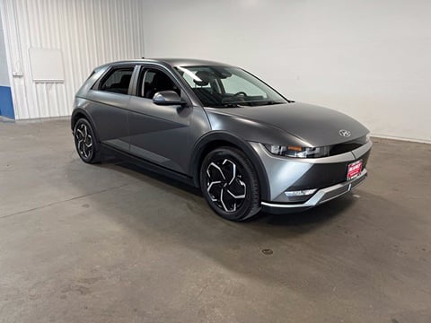 1 image of 2024 Hyundai IONIQ 5 SEL