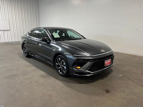 1 image of 2024 Hyundai Sonata SEL