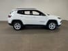 2 thumbnail image of  2024 Jeep Compass Latitude