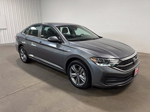 1 image of 2024 Volkswagen Jetta 1.5T SE