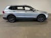 2 thumbnail image of  2024 Volkswagen Tiguan 2.0T SE