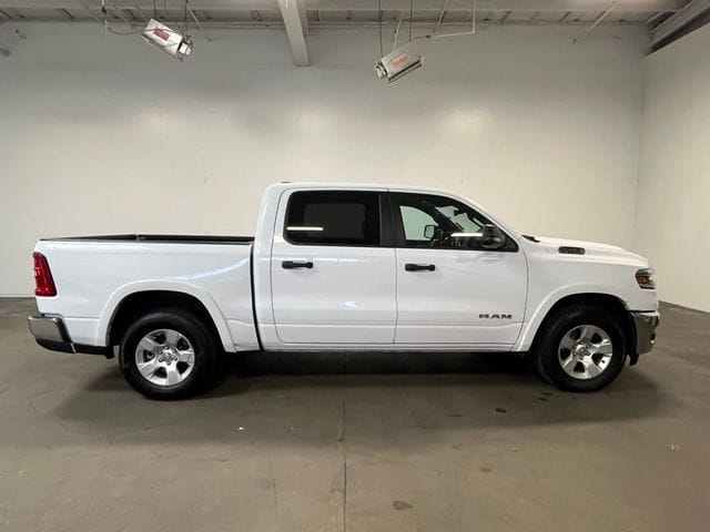 2025 RAM Ram 1500 Pickup Big Horn/Lone Star photo 2