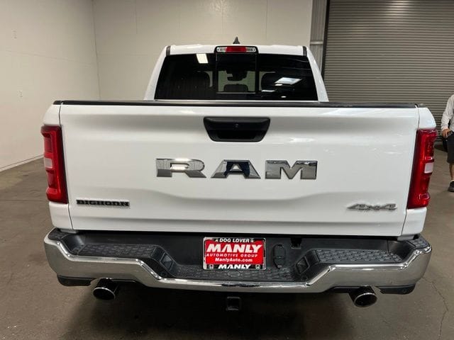 2025 RAM Ram 1500 Pickup Big Horn/Lone Star photo 4