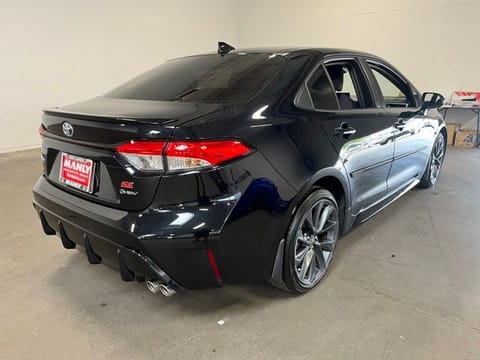 2025 Toyota Corolla Hybrid SE