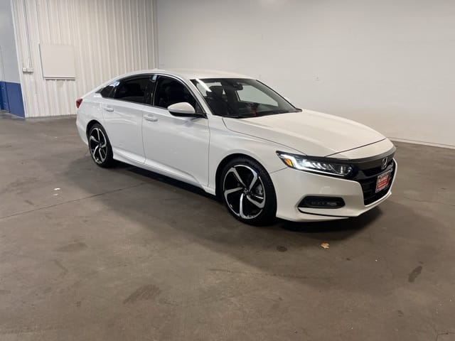 2018 Honda Accord Sport's photo
