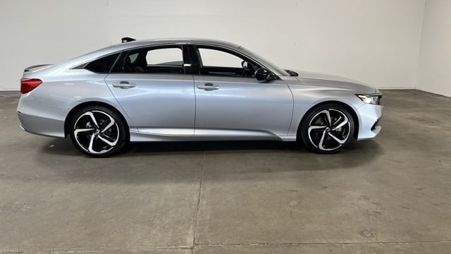 Used 2021 Honda Accord Sport SE with VIN 1HGCV1F49MA091673 for sale in Northfield, Minnesota