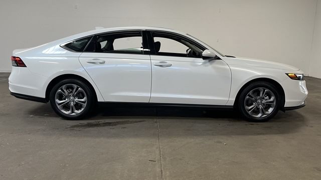Used 2024 Honda Accord EX with VIN 1HGCY1F31RA036110 for sale in Kansas City