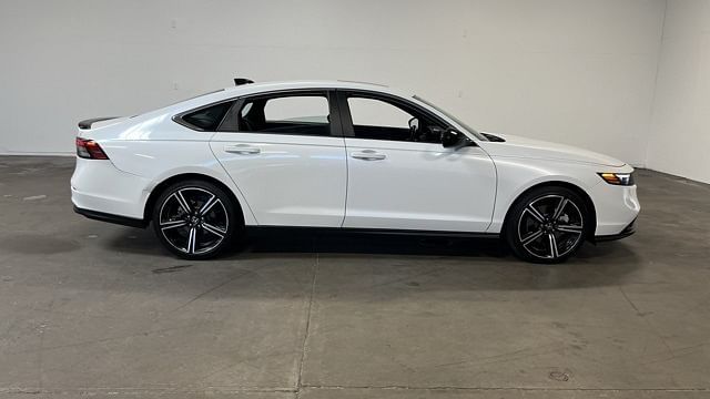 Used 2023 Honda Accord Hybrid Sport with VIN 1HGCY2F53PA042866 for sale in Kansas City