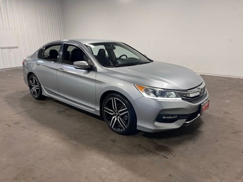 1 image of 2017 Honda Accord Sport