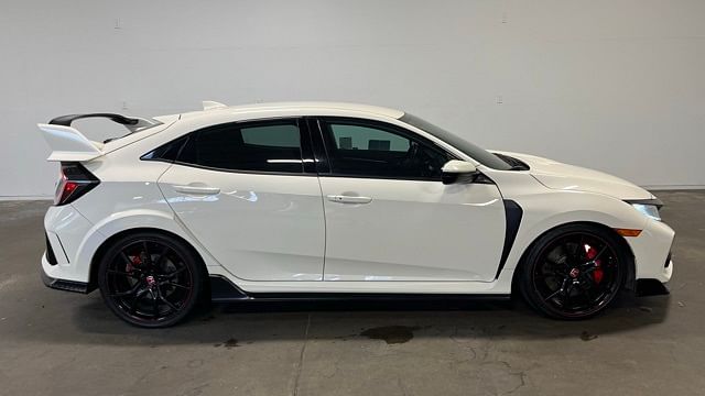 Used 2019 Honda Civic Hatchback Type-R with VIN SHHFK8G7XKU204894 for sale in Santa Rosa, CA