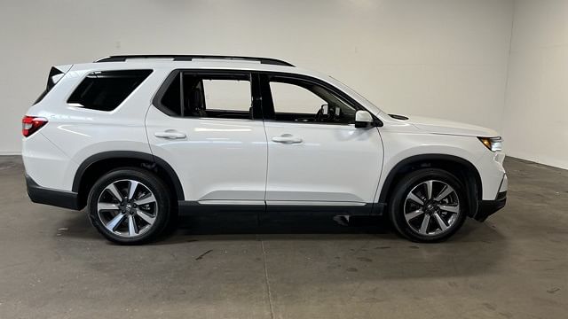 Used 2024 Honda Pilot Touring with VIN 5FNYG1H78RB023868 for sale in Santa Rosa, CA