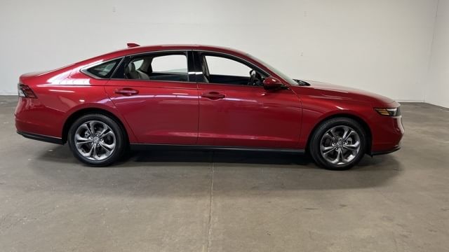Used 2024 Honda Accord EX with VIN 1HGCY1F37RA037293 for sale in Kansas City