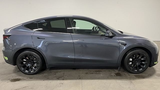 Used 2023 Tesla Model Y Long Range with VIN 7SAYGDEE8PF759536 for sale in Santa Rosa, CA